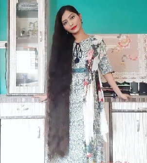 印度孟买长发女Nilofer Qureshi 1.3米长发图片36张