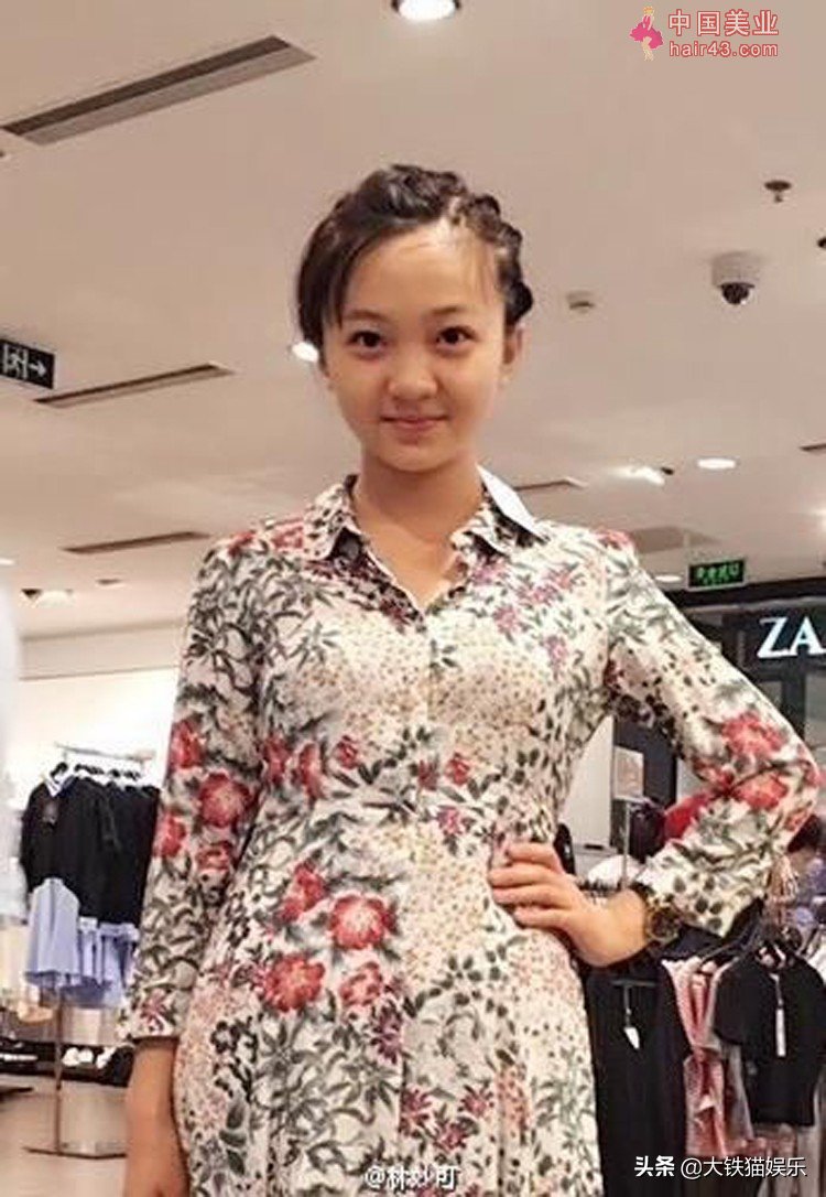 长得貌美如花，衣品却一言难尽的8位女星，个个都是丑衣服收藏家