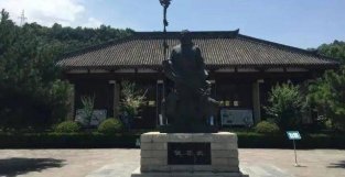 苏武被匈奴流放贝加尔湖，饥饿难耐，为何宁愿吃草也不愿意吃羊？