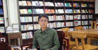 冯志亮谈《中华百家姓》系列之“何姓”的姓氏起源与发展传承