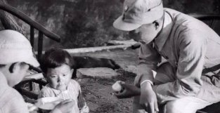 1980年，一位日本女子来到北京，女子还称聂帅是她的父亲