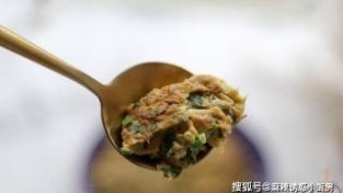 春天的第一野菜，搭配机蛋一起做，比香椿摊机蛋还好吃