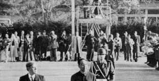 罕见老照片：1979年，华国锋访问德意志联邦共和国